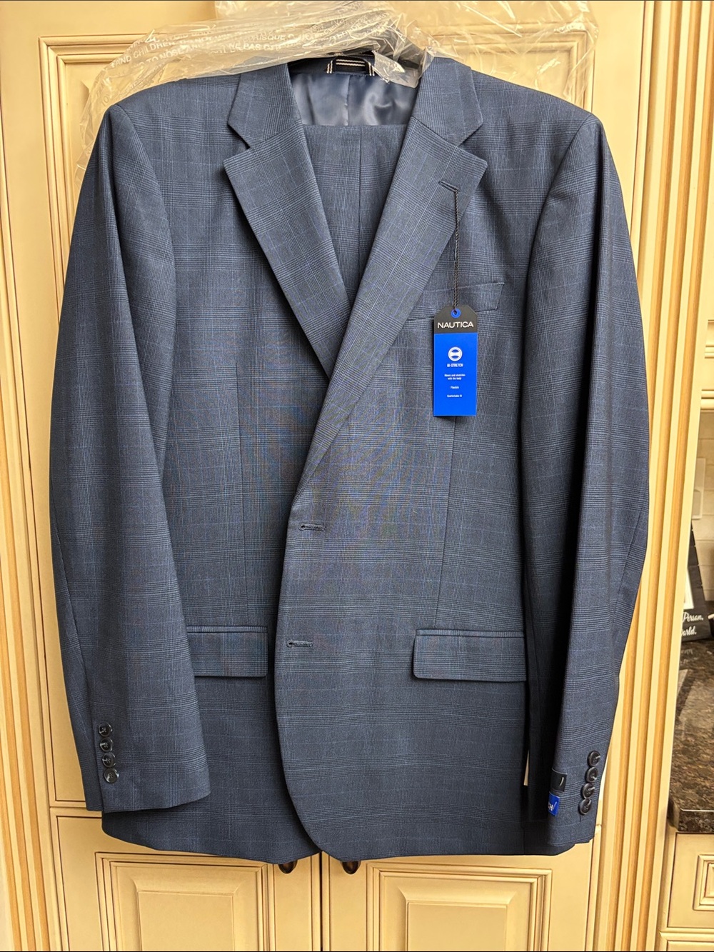 NAUTICA WINDOWPANE SUIT BLUE SIZE 44L Brand New